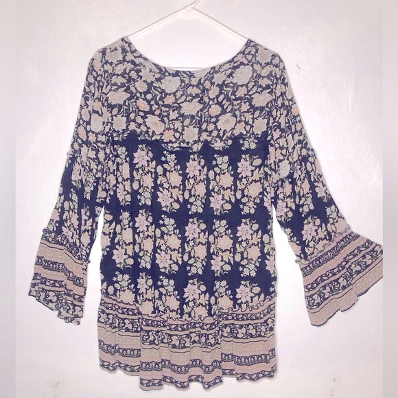 American Eagle Outfitters Dark Floral boho Grunge Tunic Top Blouse Size Medium - Picture 2 of 7